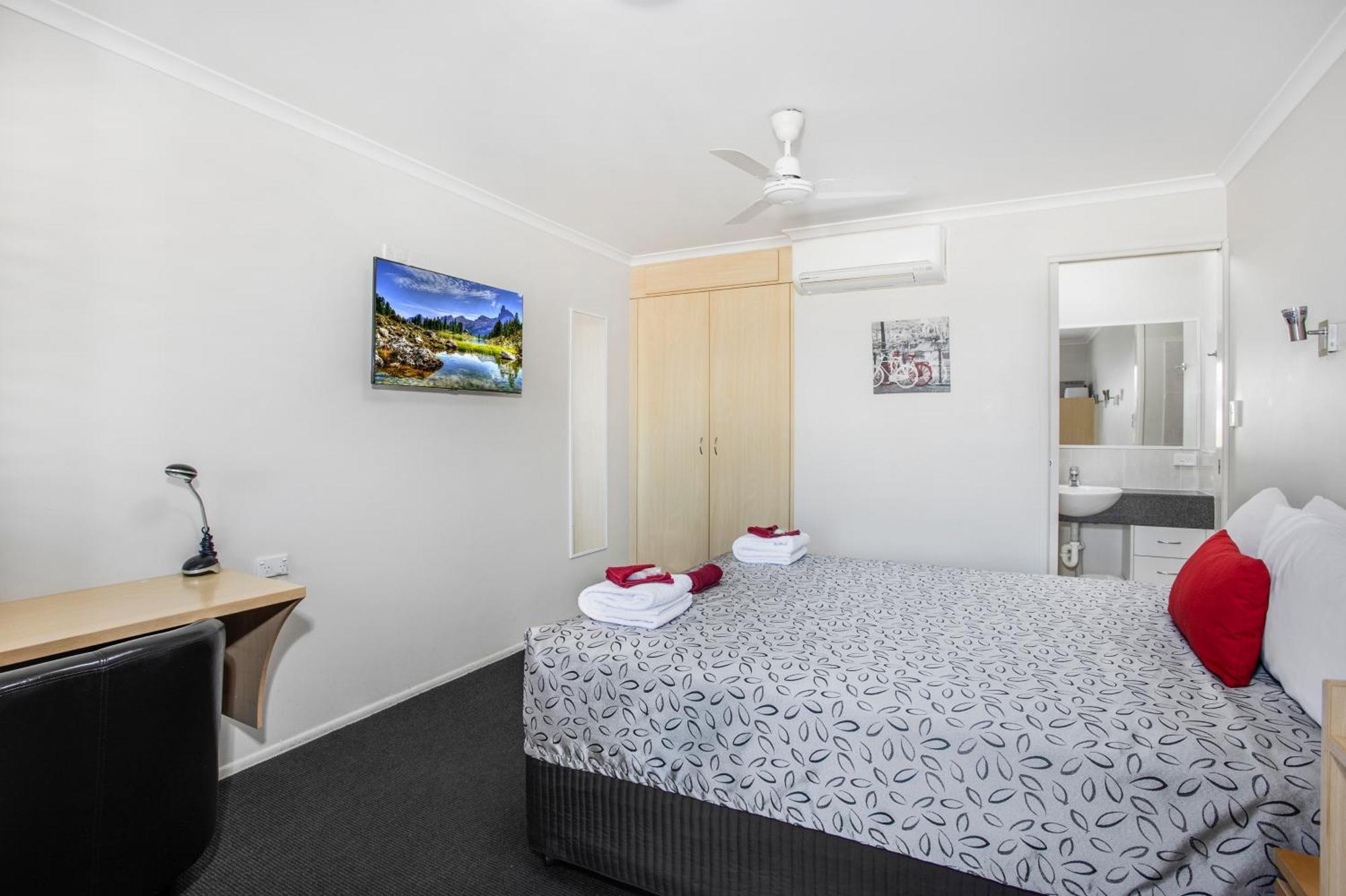 Citywalk Motor Inn Rockhampton Exterior photo